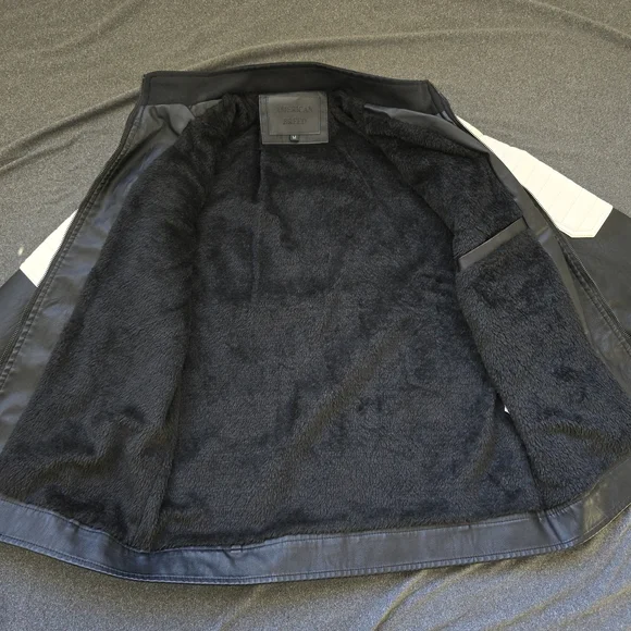 American Breed Mens Faux Leather Motorcycle Theme Jacket Size Medium Faux Fur - Picture 8 of 11